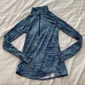 UA Under Armour Fitted Cold Gear Quarter Zip long sleeve running Womens Size S